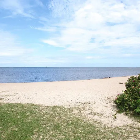Hébergement de vacances In Hemmet With Wifi