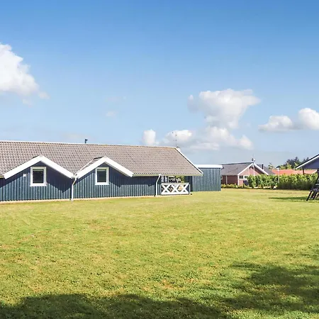 Laerkevaenget Xii Hemmet